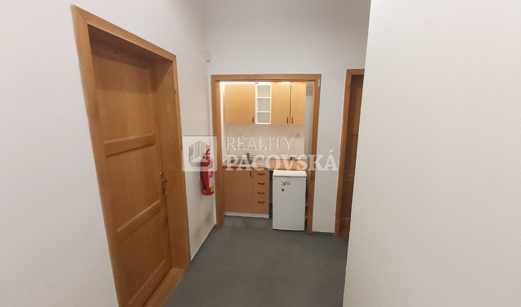 Pronájem kanceláře 27 m², Ústí nad Labem – náhled fotky 5