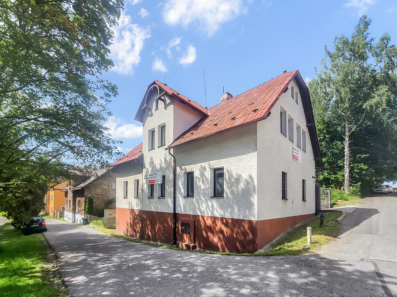 Prodej domu (jiného typu) 382 m² s pozemkem 259 m²