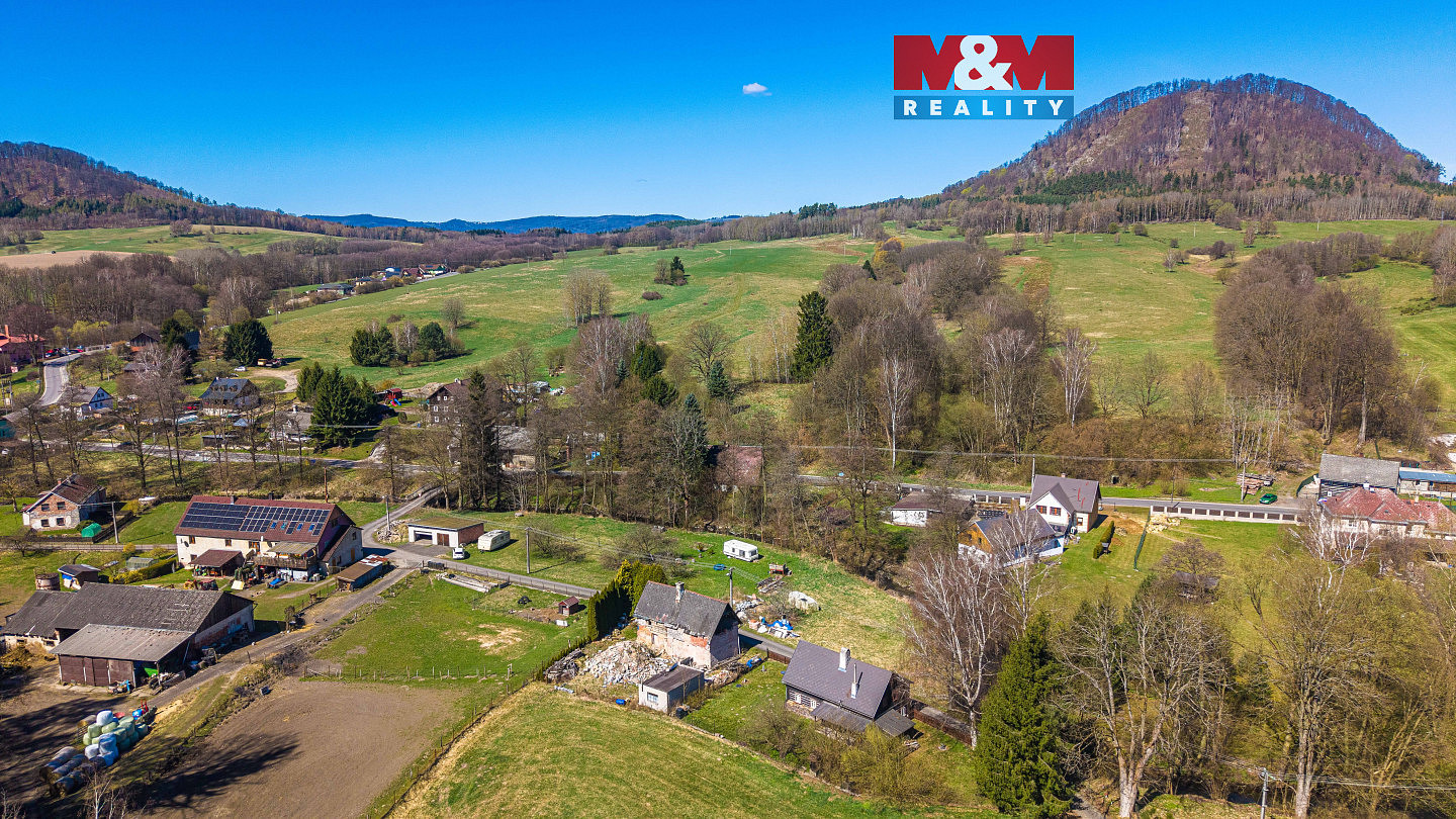 Prodej stavebního pozemku 438 m²