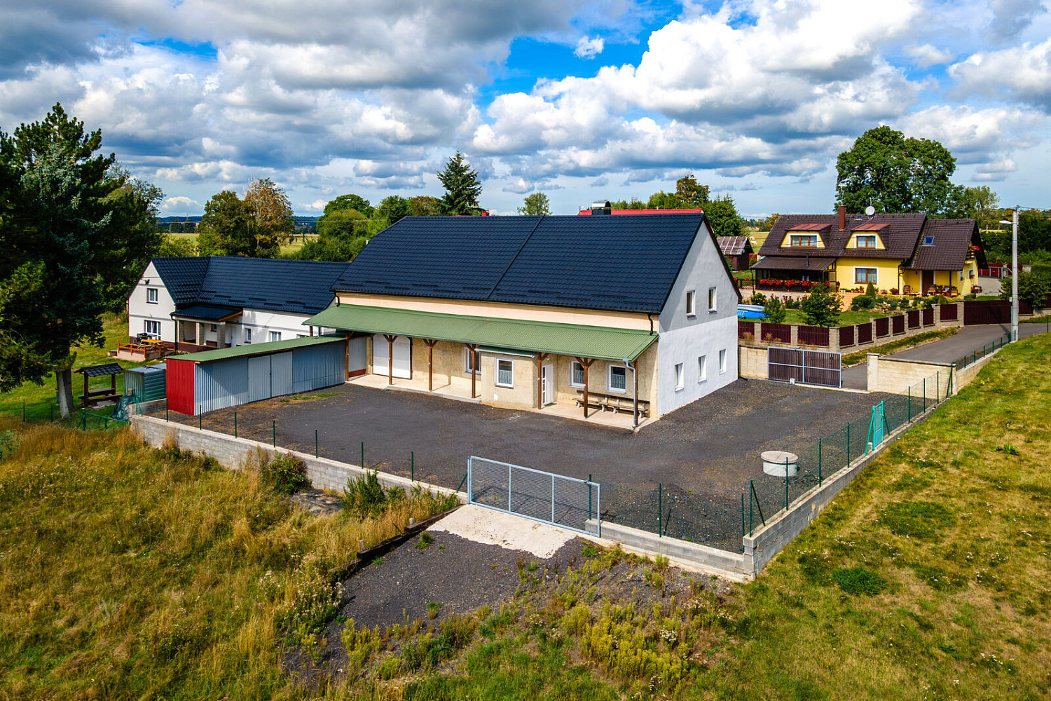 Prodej domu 120 m² s pozemkem 554 m²