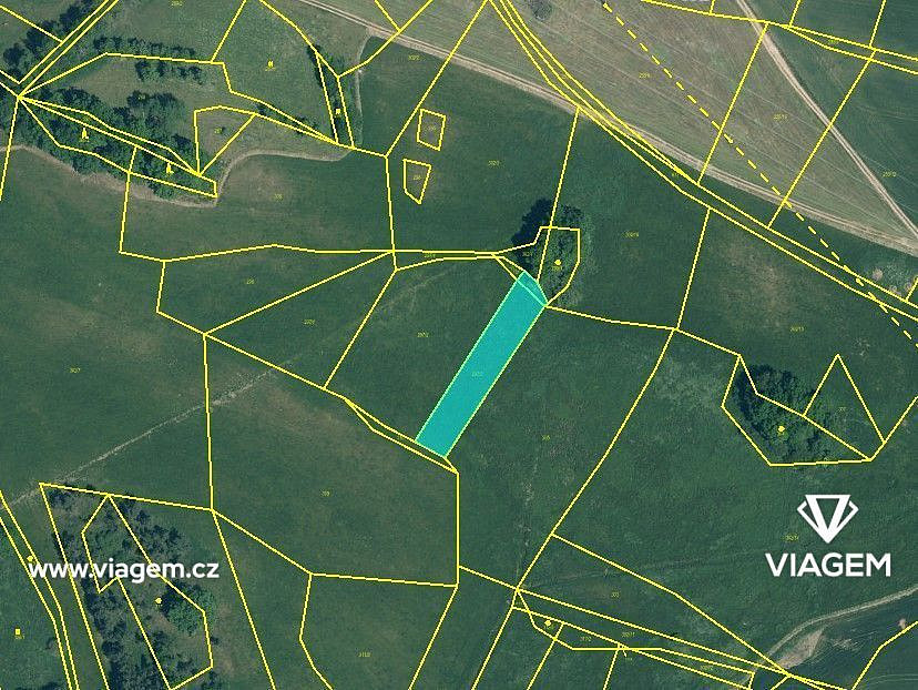 Prodej pole 1 095 m² – fotografie 2