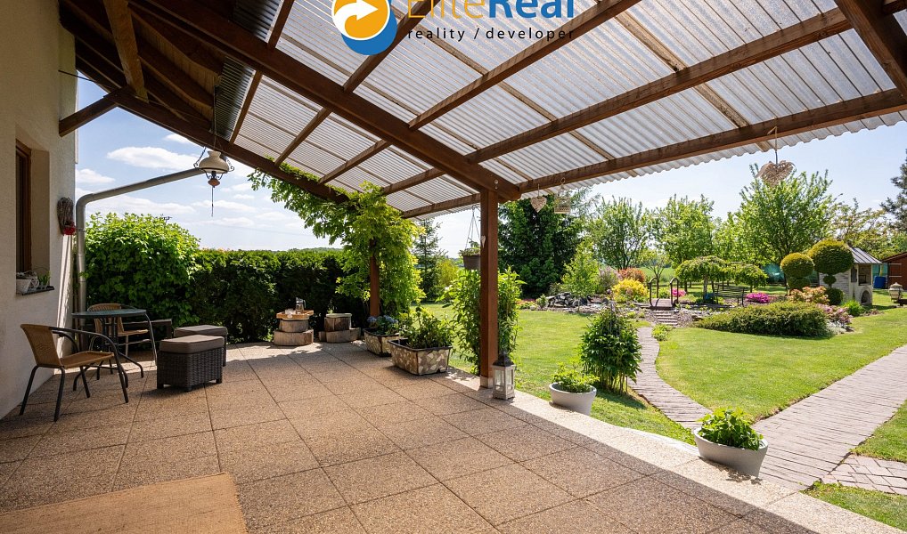 Prodej domu 344 m² s pozemkem 2 194 m², Příkazy – náhled fotky 34