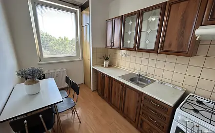 Pronájem bytu 2+1 45 m², Jižní, Hodonín