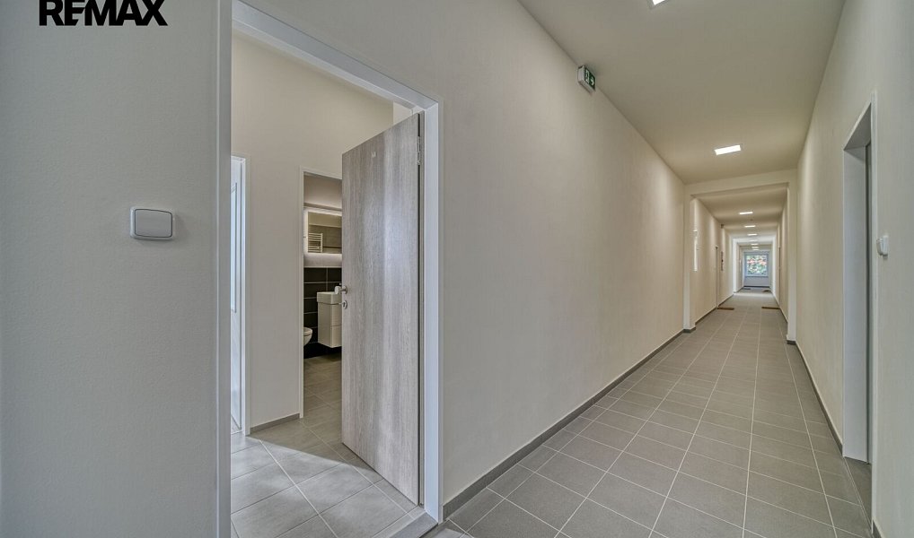 Pronájem bytu 3+kk 58 m², Chlumec nad Cidlinou – náhled fotky 18