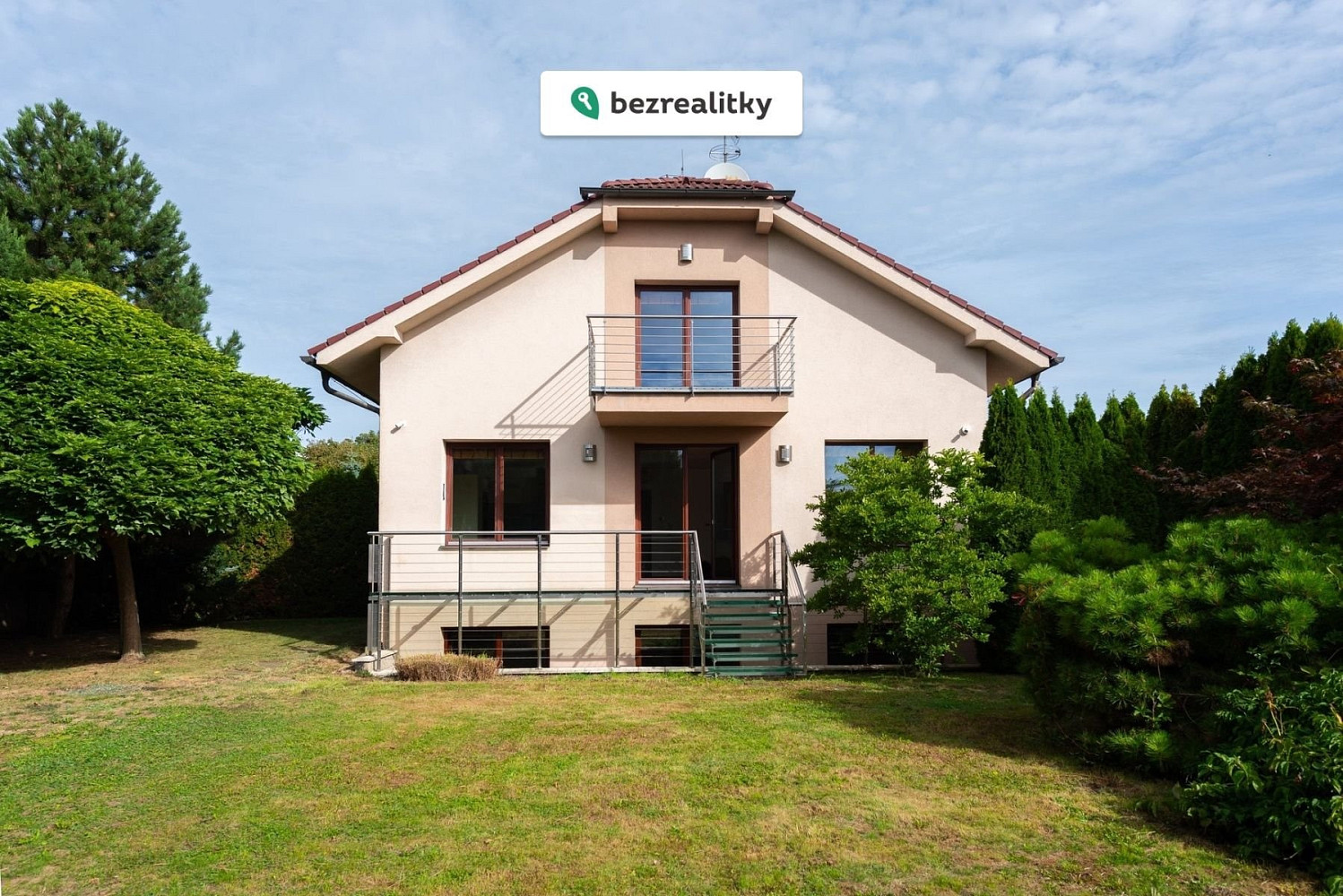 Prodej domu 198 m² s pozemkem 641 m²