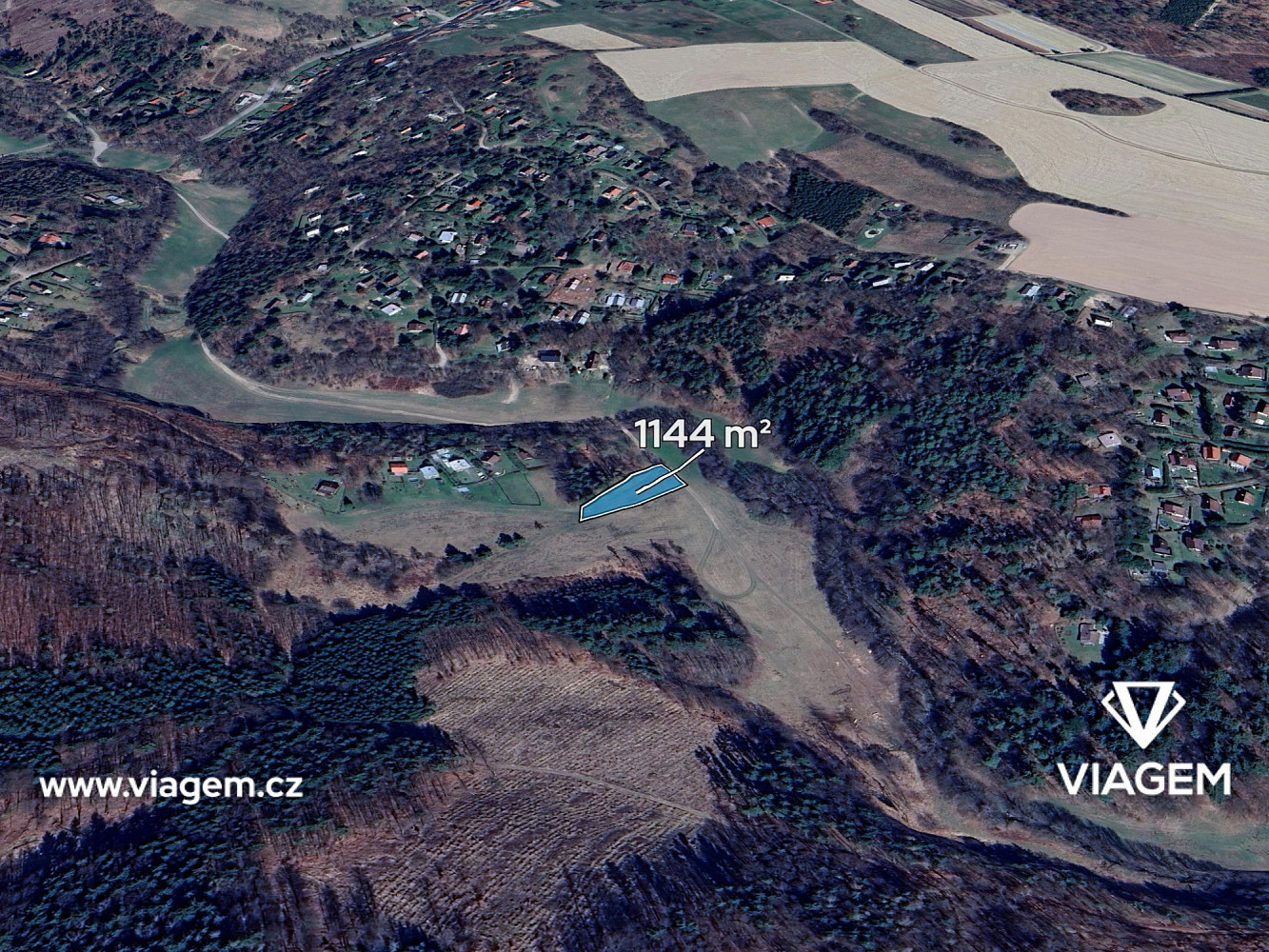 Prodej pole 1 144 m²