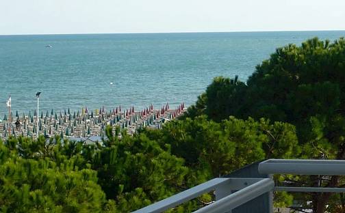 Prodej bytu 3+kk 87 m², Caorle, Benátky, Itálie