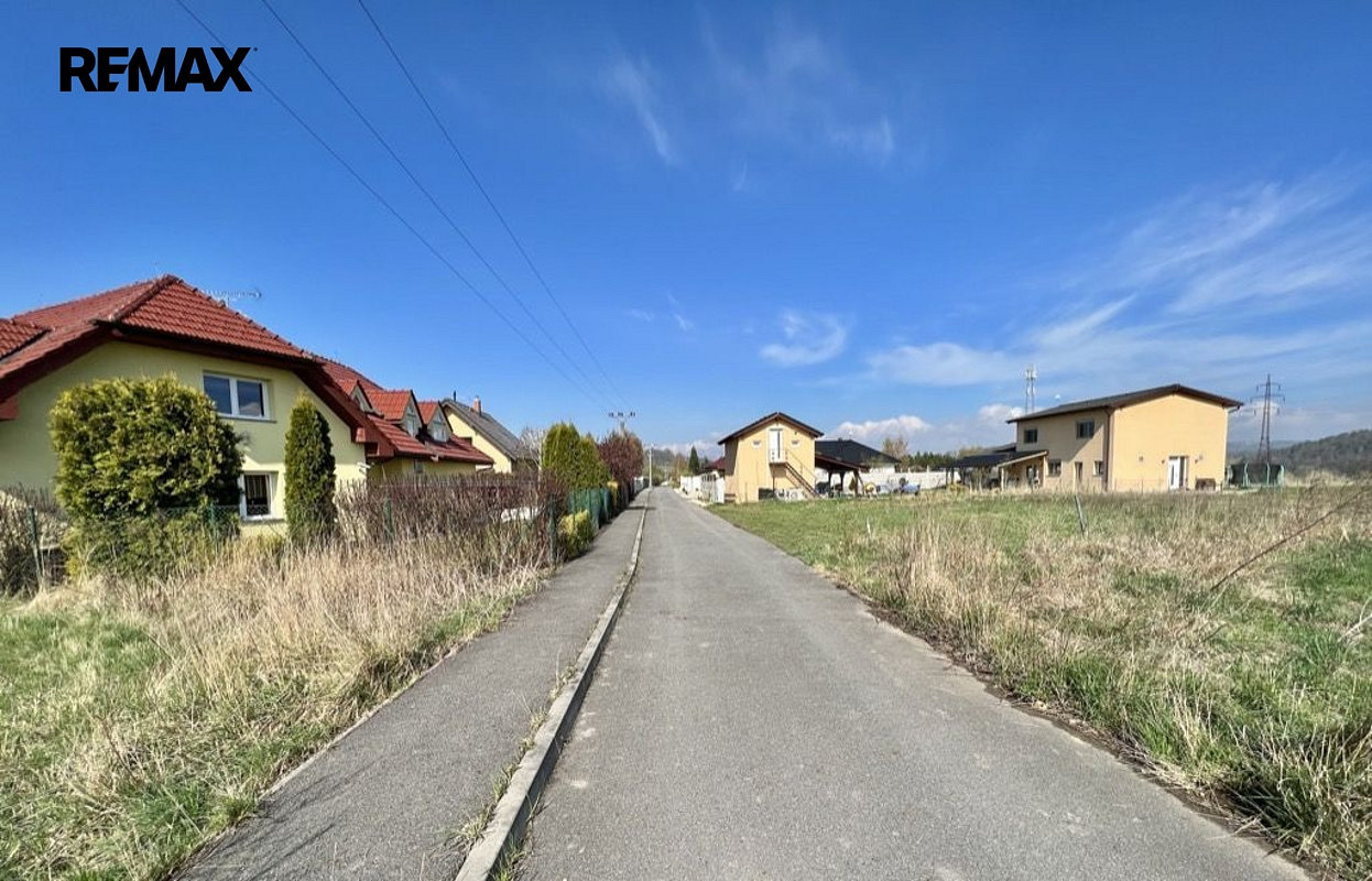 Prodej stavebního pozemku 2 058 m² – fotografie 5