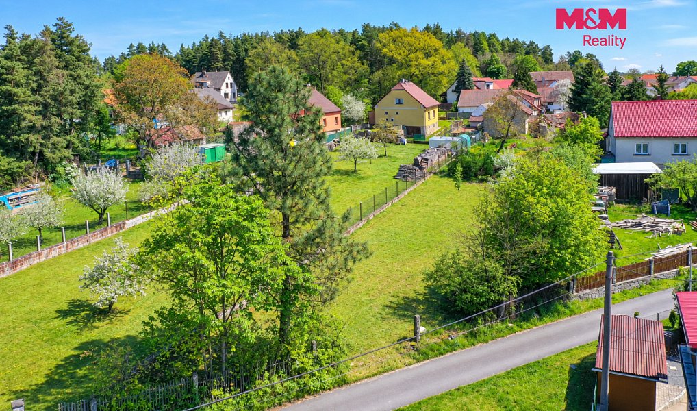 Prodej stavebního pozemku 745 m², Kvášňovice – náhled fotky 8