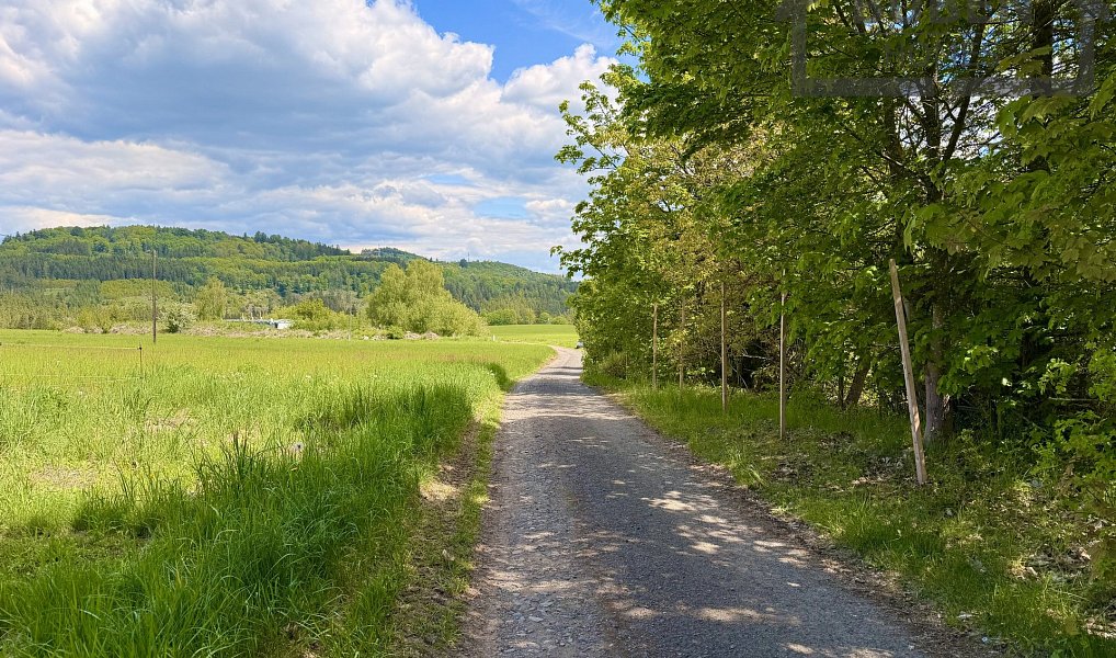 Prodej stavebního pozemku 435 m², Lestkov – náhled fotky 10