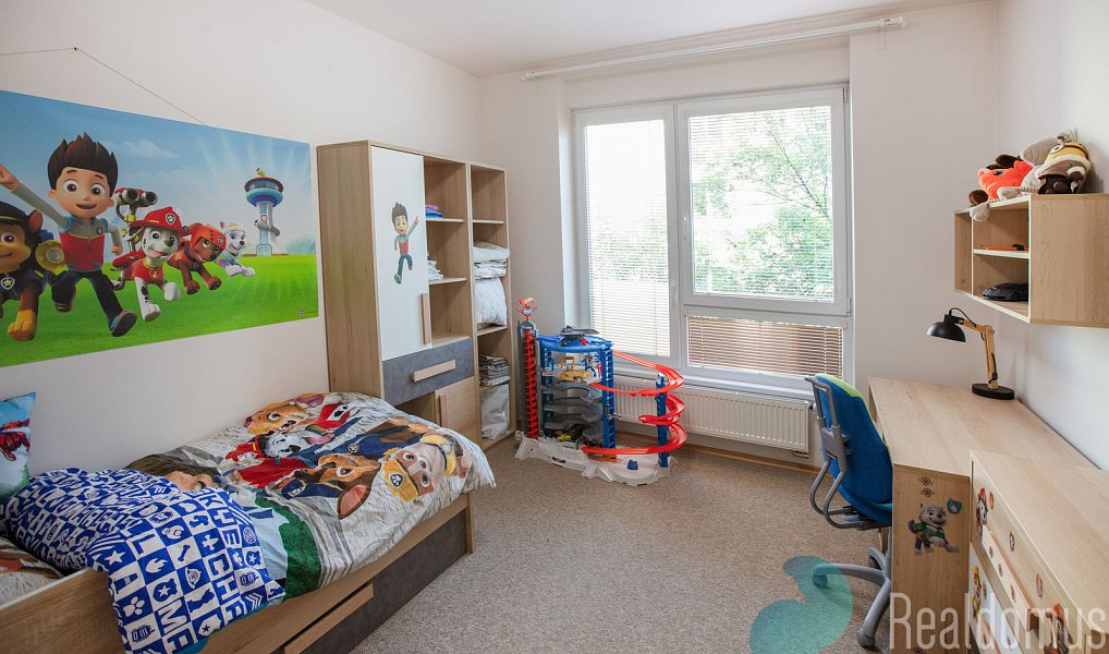 Pronájem bytu 3+kk 75 m², Praha – náhled fotky 9