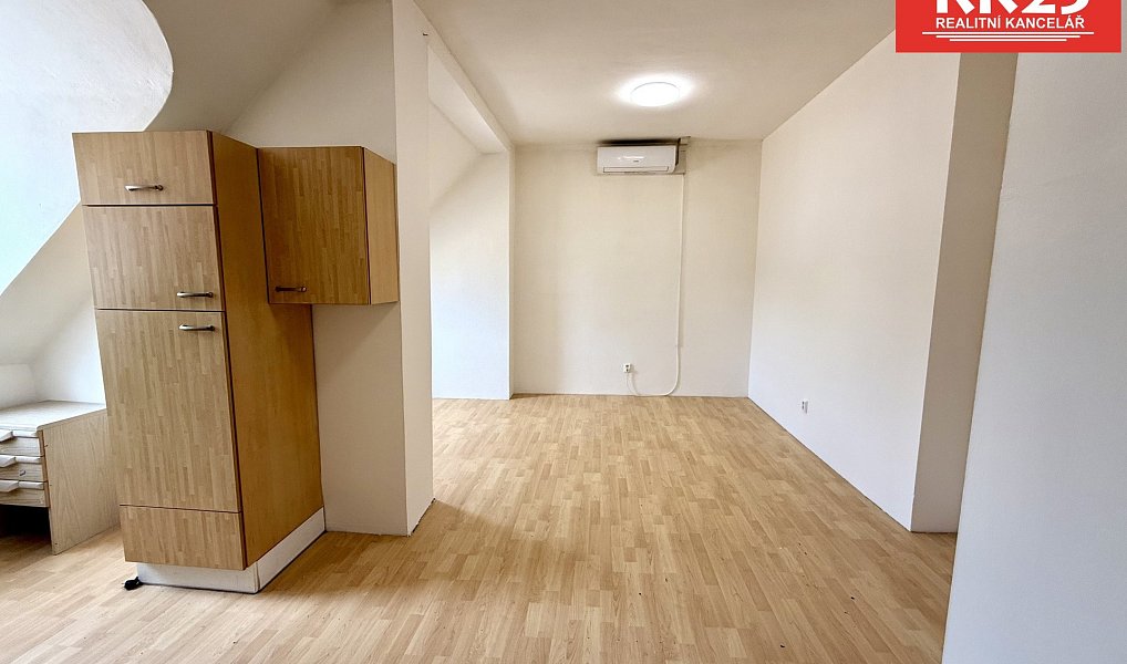 Pronájem bytu 1+kk 34 m², Mariánské Lázně – náhled fotky 4