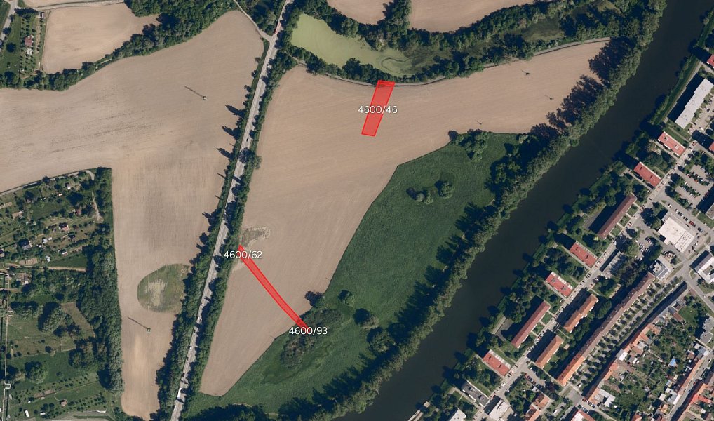 Prodej pole 11 770 m², Napajedla – náhled fotky 2