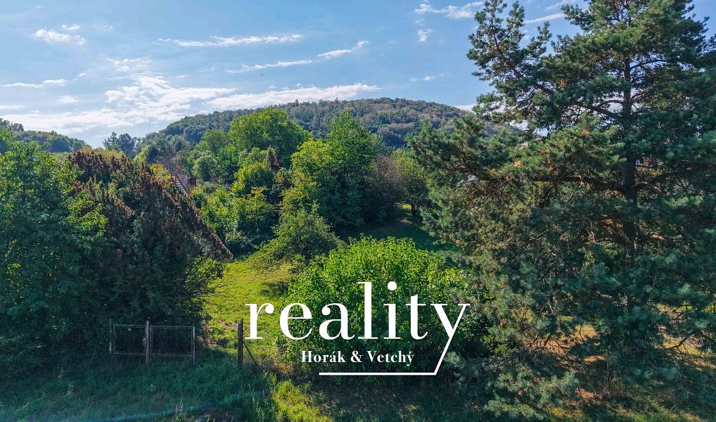 Prodej stavebního pozemku 2 200 m², Hranice – náhled fotky 18