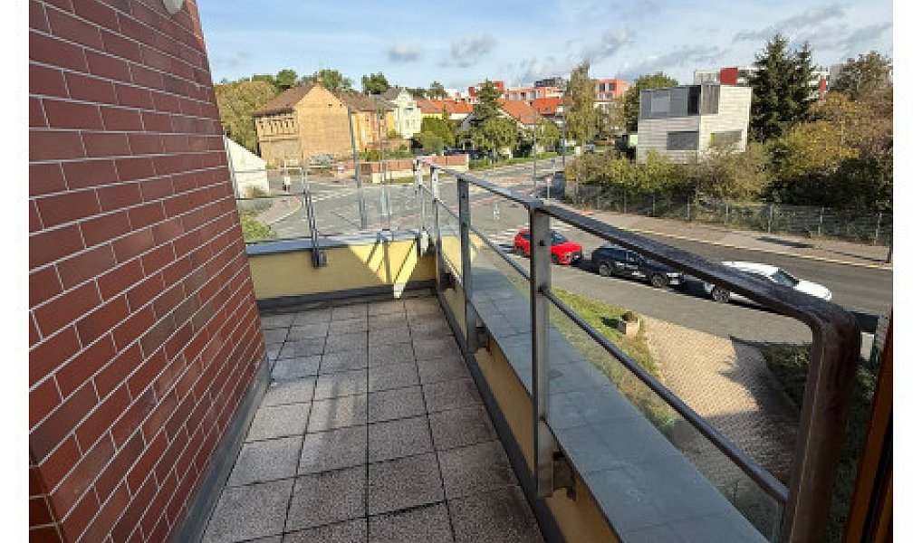 Pronájem bytu 3+kk 90 m², Praha – náhled fotky 10