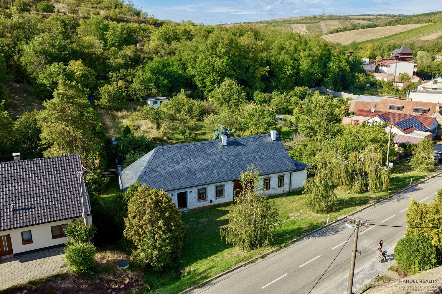 Prodej domu 200 m² s pozemkem 3 500 m² – fotografie 3