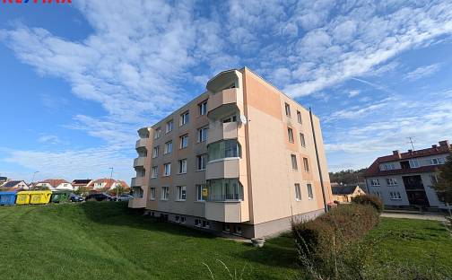 Prodej bytu 3+1 73 m², Radkovská, Telč - Telč-Staré Město, okres Jihlava