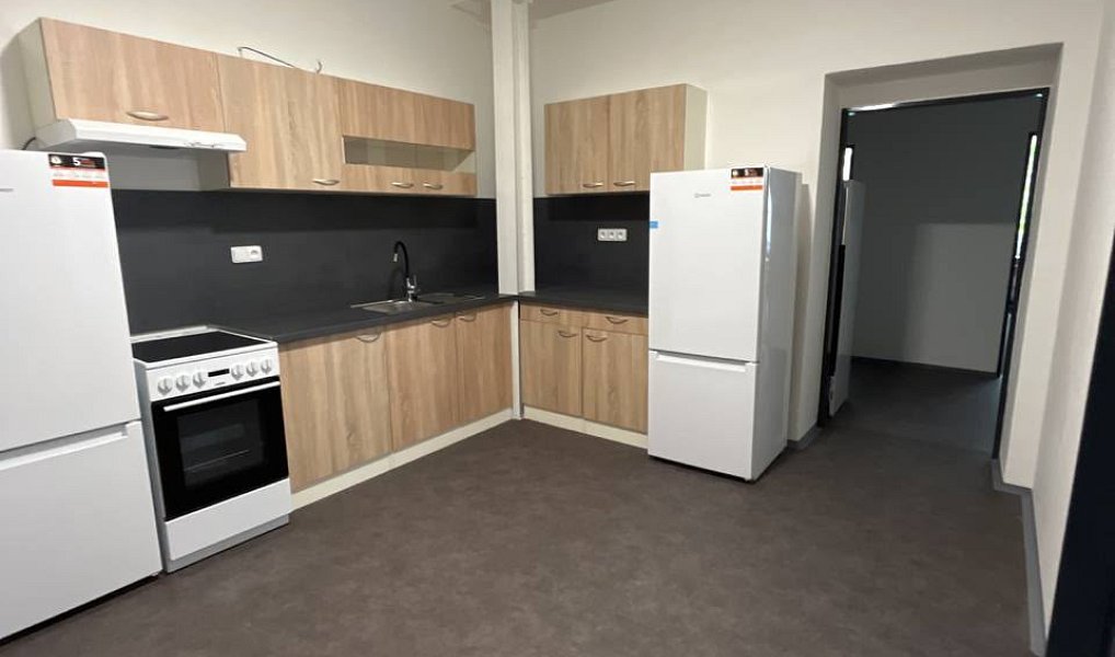 Pronájem pokoje 130 m², Brno – náhled fotky 2