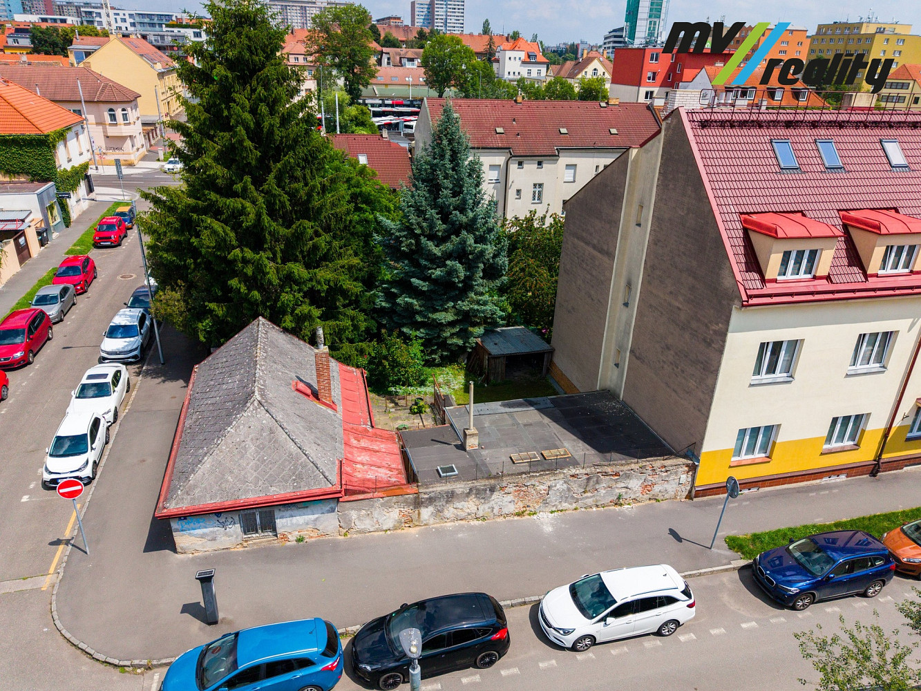 Prodej stavebního pozemku 378 m² — photo 2