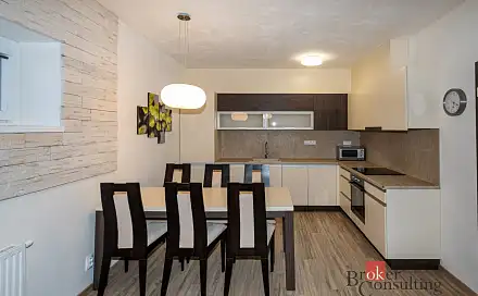 Prodej bytu 3+kk 73 m², Listnatá, Brno - Žebětín