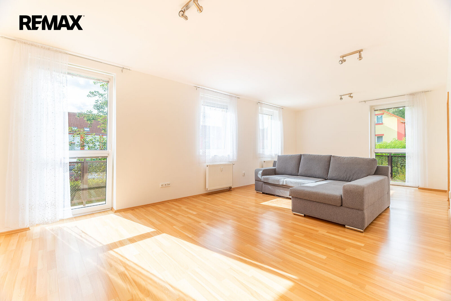 Pronájem bytu 1+1 49 m²