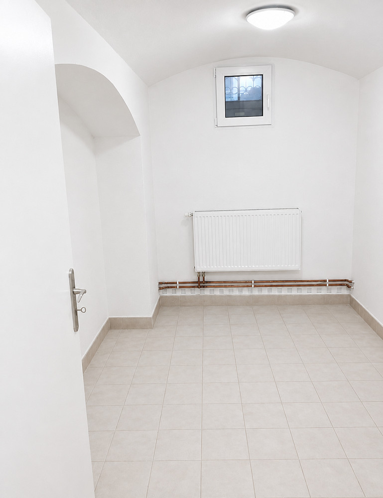 Pronájem kanceláře 63 m² – fotografie 4