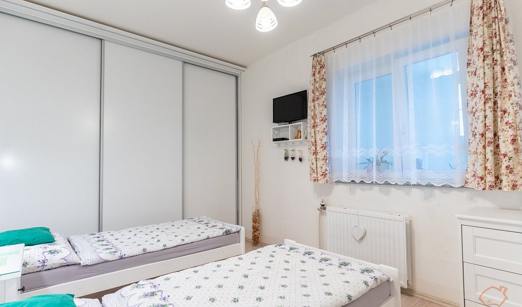 Prodej domu 246 m² s pozemkem 271 m², Zbýšov – náhled fotky 10