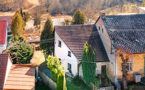 Prodej domu 90 m² s pozemkem 705 m², Vrbatův Kostelec, okres Chrudim