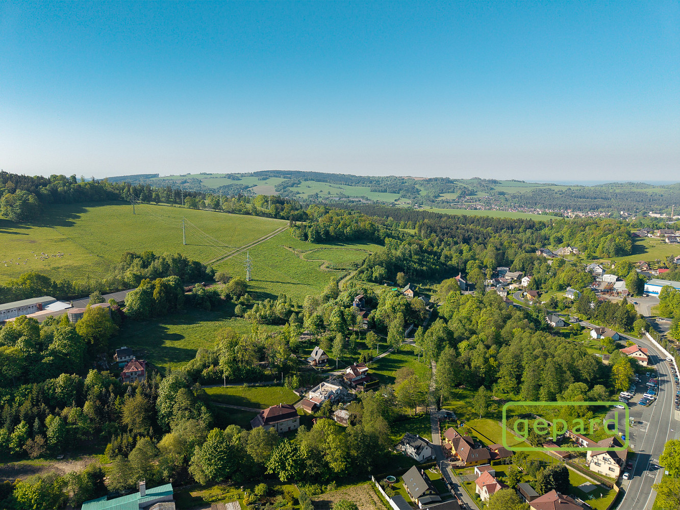 Prodej stavebního pozemku 1 373 m² – další