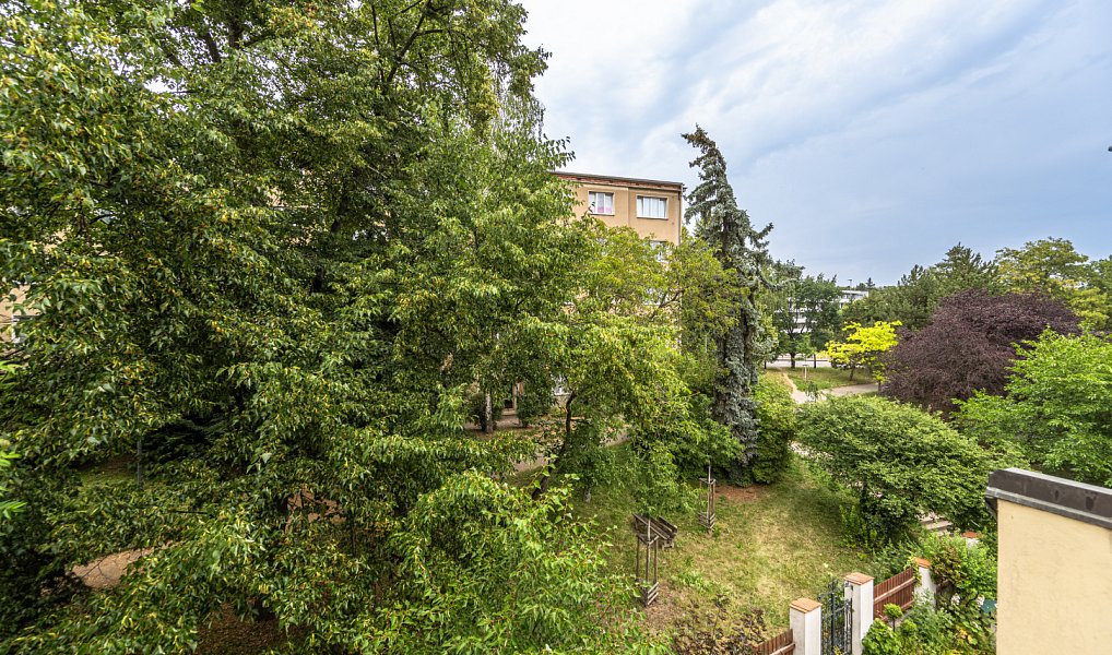 Prodej bytu 2+1 79 m², Praha – náhled fotky 15