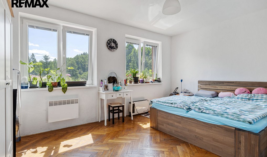 Prodej komerčního objektu (jiného typu) 371 m², Jesenný – náhled fotky 23