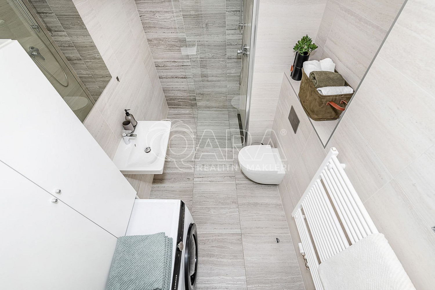 Prodej bytu 2+kk 63 m² – pohled 3