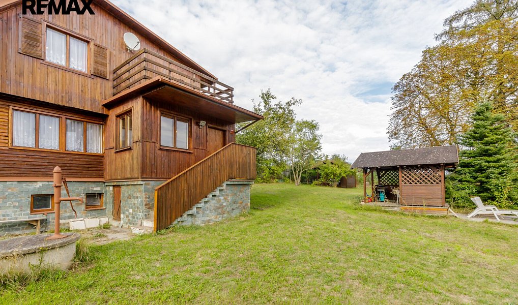 Prodej chaty/chalupy 140 m² s pozemkem 1 019 m², Kamenice – náhled fotky 2