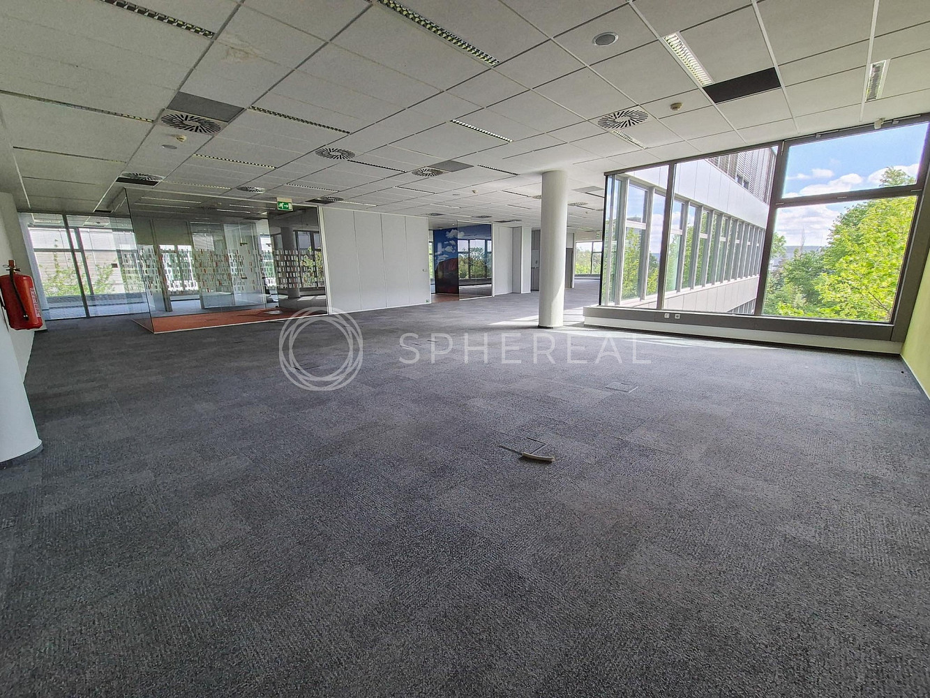 Pronájem kanceláře 571 m² — photo 4