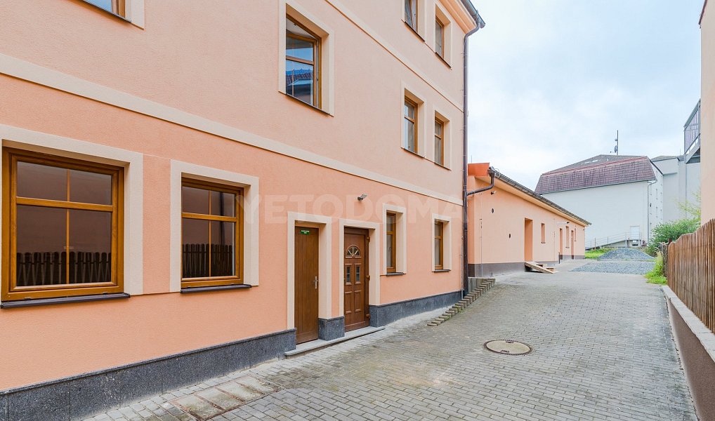 Pronájem bytu 1+1 37 m², Blovice – náhled fotky 10