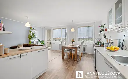 Prodej bytu 3+kk 68 m²
