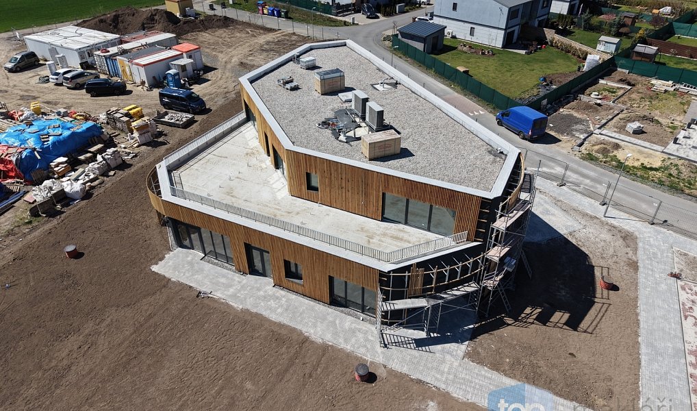 Prodej obchodních prostor 190 m², Horoušany – náhled fotky 8