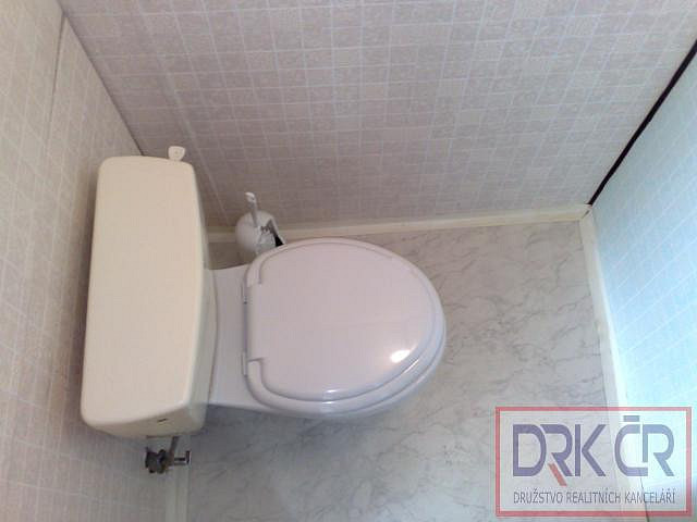 Pronájem pokoje 25 m² – fotografie 5