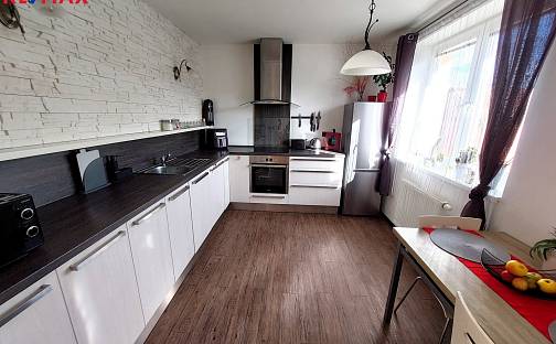 Prodej bytu 3+1 68 m², Nížkovice, okres Vyškov
