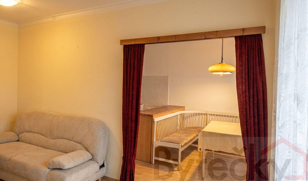 Prodej bytu 4+1 66 m², Praha – náhled fotky 9