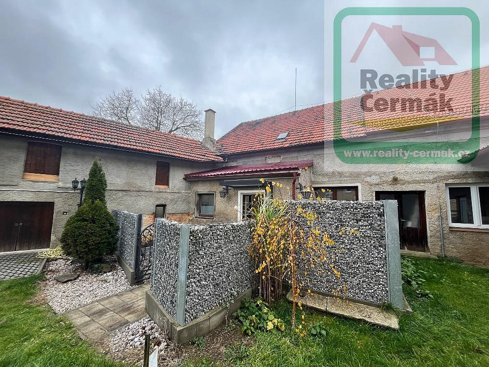 Prodej domu 220 m² s pozemkem 240 m²