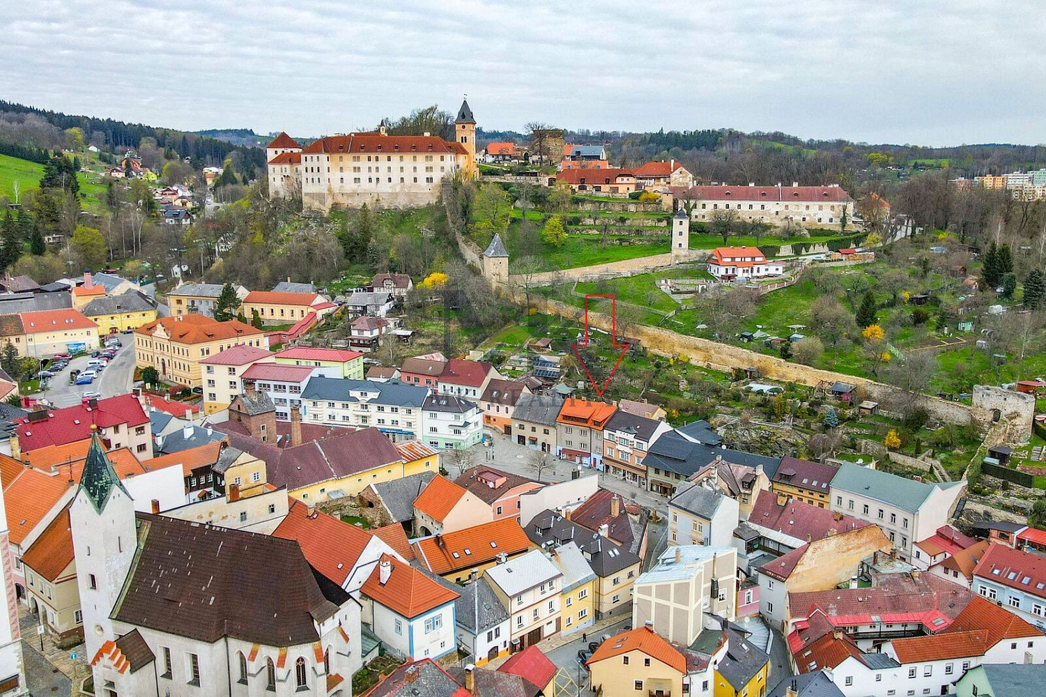 Pronájem bytu 1+1 35 m² – fotografie 2