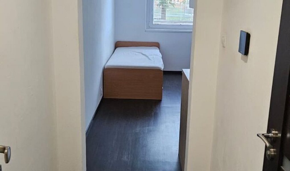 Pronájem bytu 1+kk 26 m², Karlovy Vary – náhled fotky 8