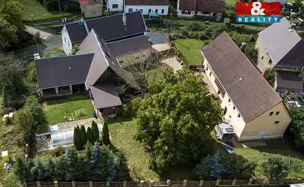 Prodej domu 200 m² s pozemkem 2 000 m², Býčkovice, okres Litoměřice