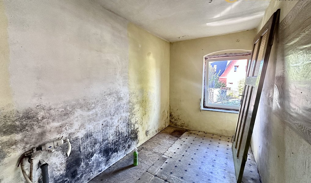 Prodej domu 160 m² s pozemkem 174 m², Okounov – náhled fotky 6