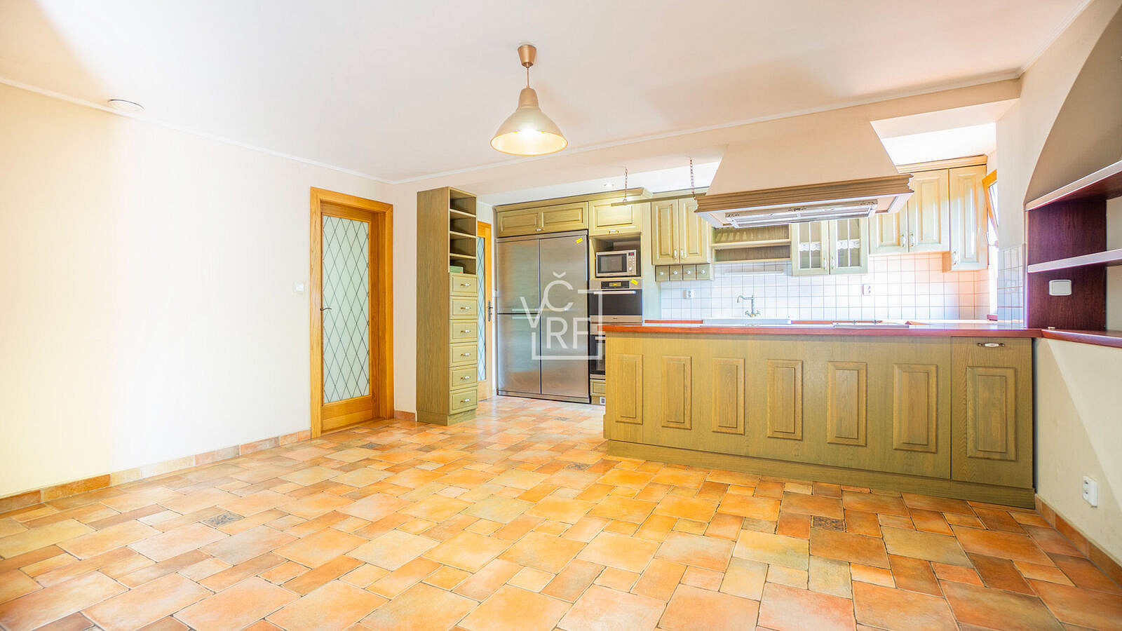 Prodej domu 260 m² s pozemkem 1 754 m² – fotografie 2