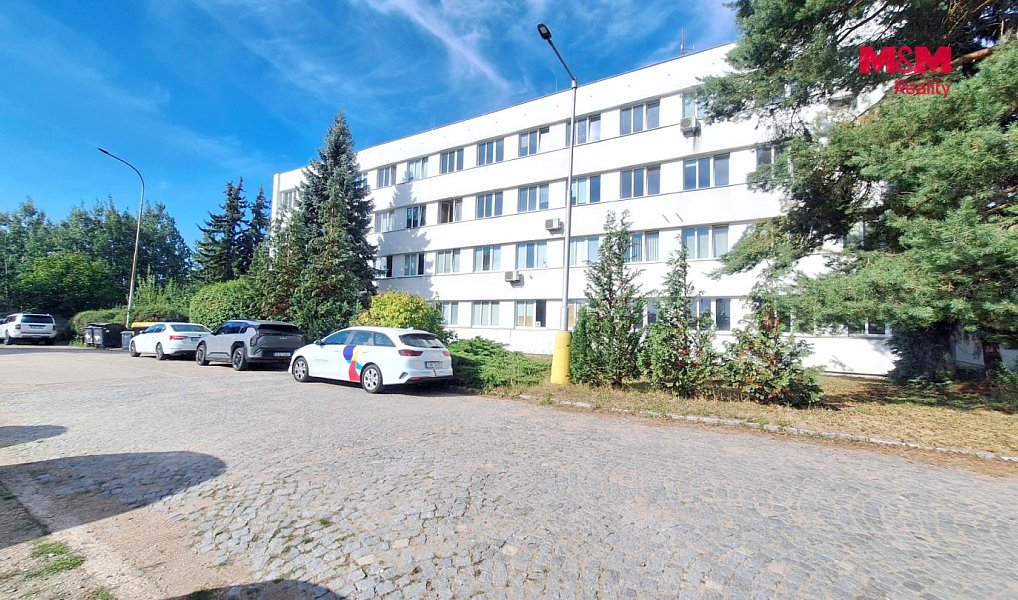 Pronájem kanceláře 163 m², Hradec Králové – náhled fotky 15