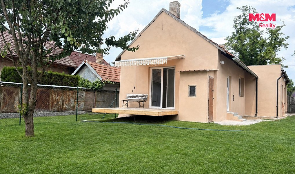 Prodej domu 79 m² s pozemkem 389 m², Opolany – náhled fotky 2