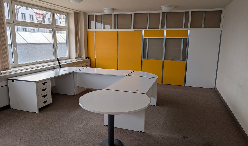 Pronájem kanceláře 38 m², Liberec – náhled fotky 2