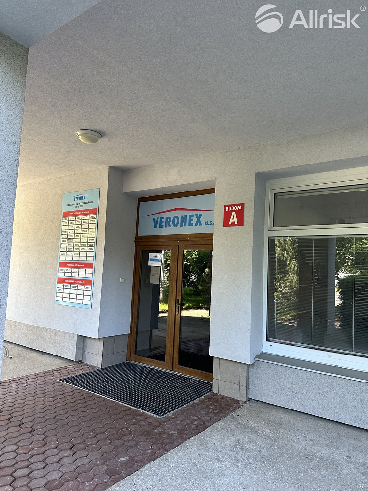 Pronájem kanceláře 45 m² — photo 3